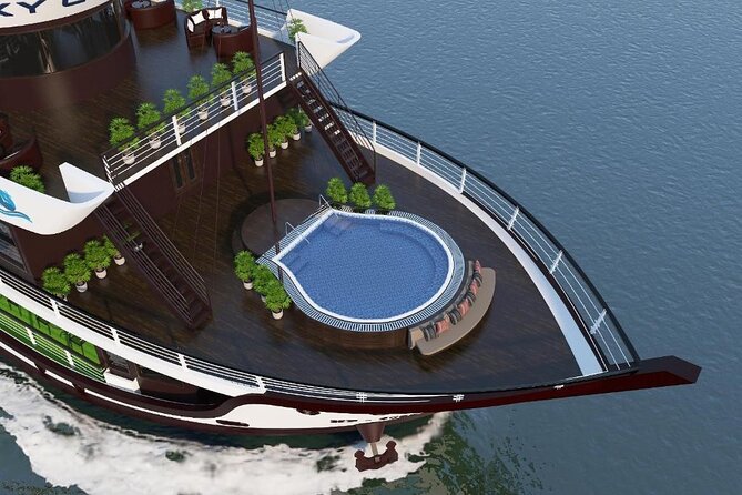 2 Day Guided Cruise Tour in Halong Bay and Lan Ha Bay from Hanoi - Hanoi Pickup at 8:30: Fast Start, First Logistics Check