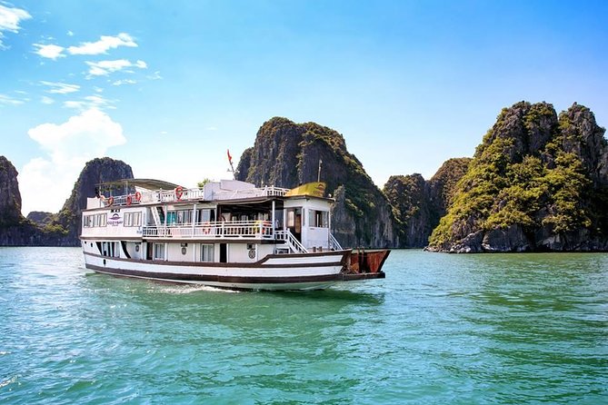 2-day Ha Long Bay Cruise included Transfer, Kayking and Swimming - Key things to know before you go