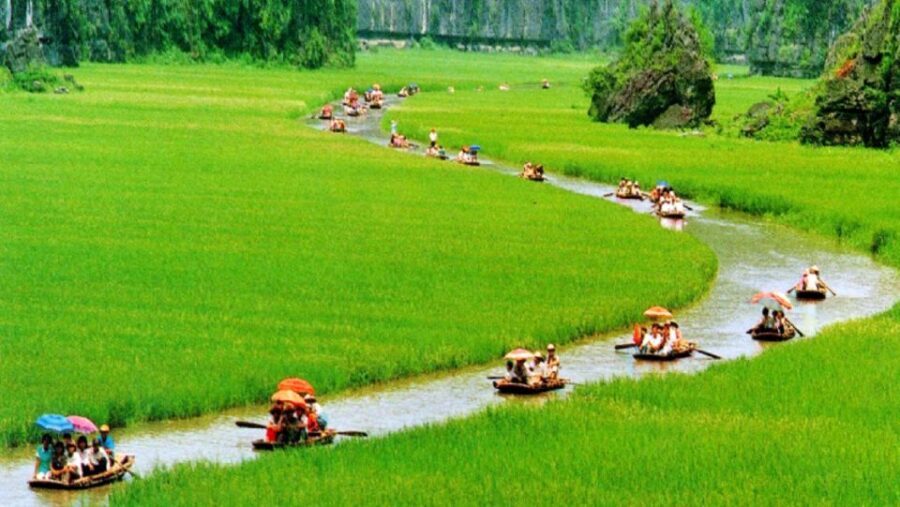 2-Day Ha Noi - Ninh Binh - Ha Long Bay Highlights Tour - Mua Cave (Dancing Cave): The Nearly 500 Steps That Pay Off