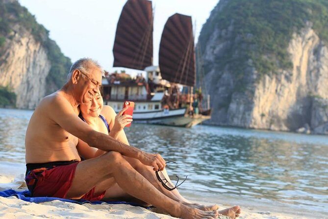 2-Day Spectacular Halong Bay Cruise from Hanoi - Cruise Time on the Gulf of Tonkin: Floating Villages to Kayak Gear
