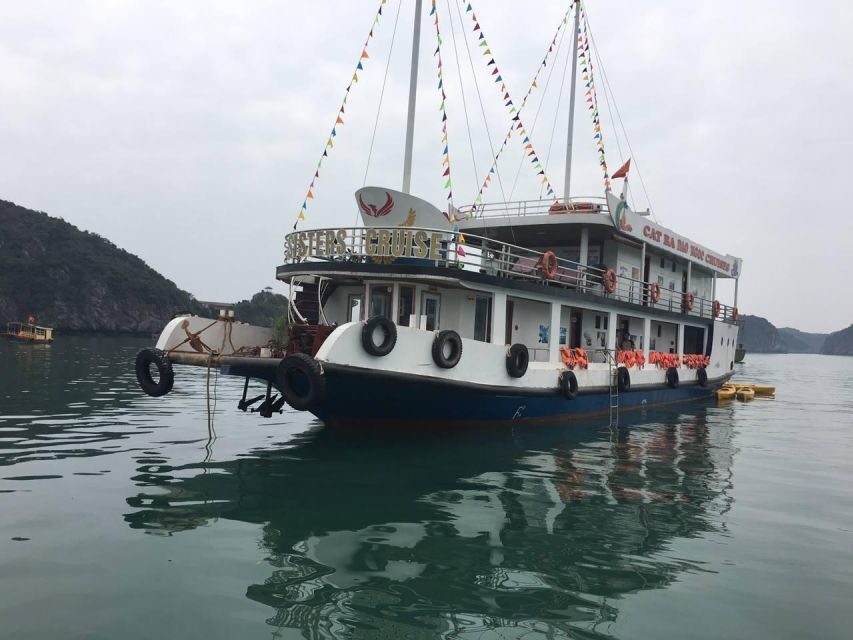 2-Day Traditional Cruise to Lan Ha Bay & Cat Ba Island - Day 2: Ho Ba Ham and Dau Be Island for Beach Time + More Kayaking