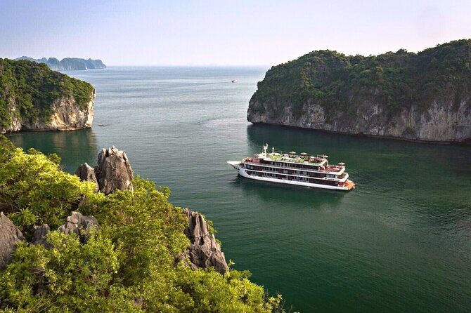 2 Days Era Cruise in Halong Bay and Lan Ha Bay from Hanoi - Price and value: is $334 per person a good deal?