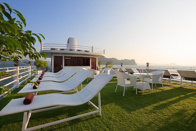2 Days Ha long Sapphire Cruise - Meals onboard: seafood-and-Vietnamese comfort, plus dietary heads-up