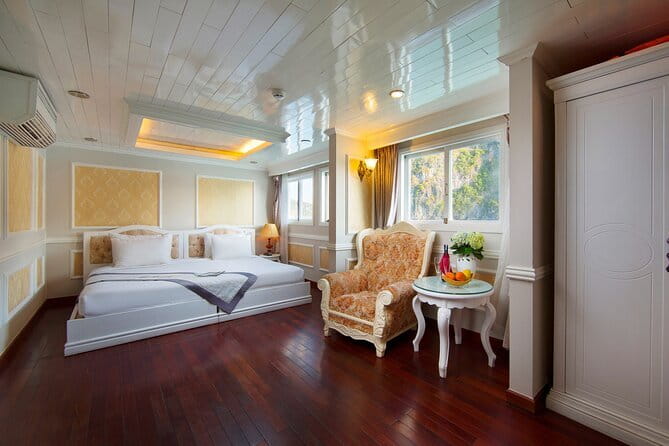 2D1N Bai Tu Long Bay cruises - Price and Value: Is $156 a Fair Deal?