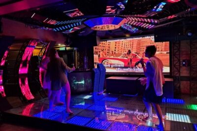 3 Days 2 Nights Oasis Bay Classic Cruise Halong Bay - Day 2: Lan Ha Bay Swim Stop, Freedom Island Time, and Beach BBQ Night
