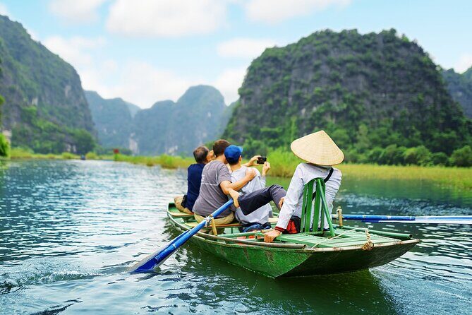 7 Days Vietnam Travel (Hanoi- Ninh Binh - Sapa - Ha Long) - Ninh Binh in one sweep: Hoa Lư, Tam Cốc boat, and Mua Cave