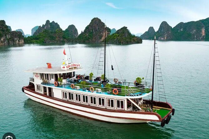 A Day in Paradise: Halong Bay Shore Excursion - Dong Thien Cung Cave (Heavenly Palace): Your First 60 Minutes