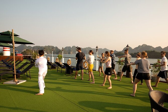 All-Inclusive 3 Day/2 Night Halong Luxury Cruise Meals, Cave, Kayaking, Swimming - Food on Board: Seafood Variety, Real Vegetarian Options, and Portion Control