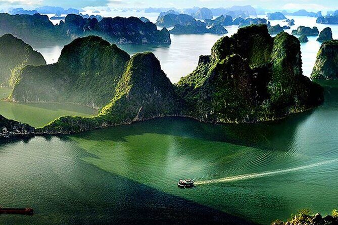 Athena Cruise Halong Bay 3Days 2Night on 5 Star Cruise - Who this 3-day Athena Halong cruise is best for