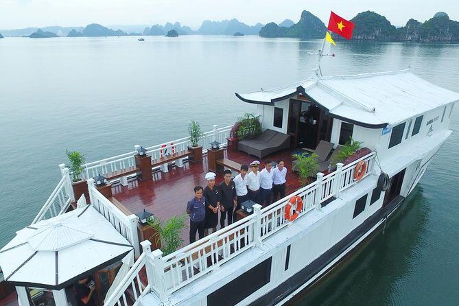 Bai Tu Long Bay Cruises Peaceful and Cozy Group Boat 2D1N - Evening on the Boat: Spring Rolls, Fruit-Pruning, and BBQ
