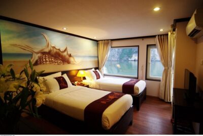 Bai Tu Long bay Luxury Cruise 2D/1N: Less touristy places, Kayaking, full meals - Day 2: Thien Canh Son cave option and cruising back without the rush