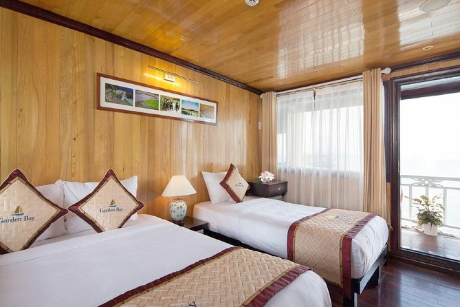 Bai Tu Long boutique & budget cruise 2D: Kayaking, swimming at pristine palaces - Getting from Hanoi Old Quarter to the boat (and what that means for your day)