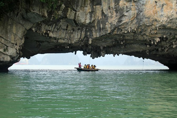 Bai Tu Long boutique & budget cruise 2D: Kayaking, swimming at pristine palaces - Small-group cruise feel: comfort, pace, and attention