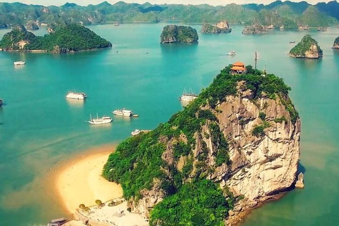 Best Premium Halong Bay Cruise from Halong International Port - Sung Sót Cave: famous stalactites, 45 minutes of focus