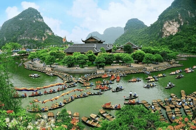 Best-Selling 2-Day Halong Bay & Ninh Binh Tour from Hanoi - Who should book this Ninh Binh + Halong Bay combo?