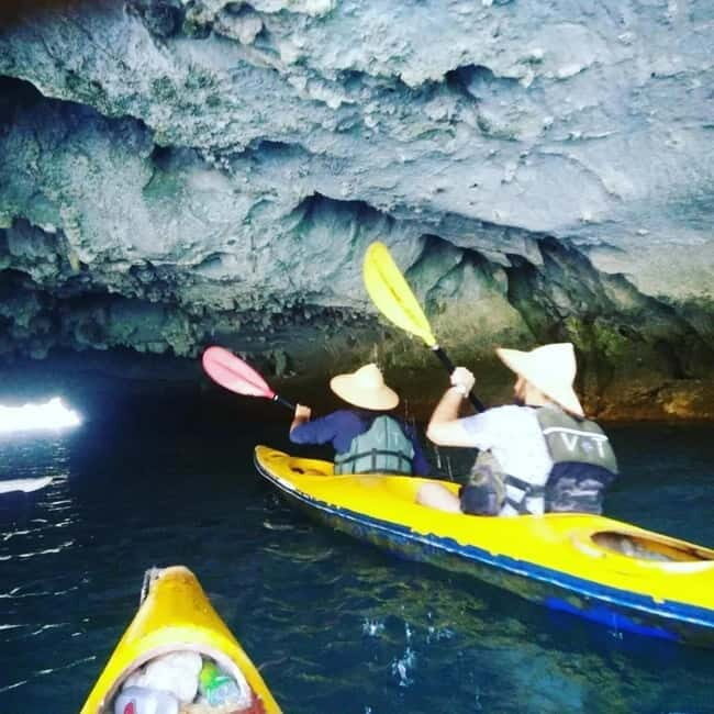 CAT BA :2D1N Lan Ha bay-Ha Long bay with Plankton Excursion - Evening on the water: dinner, squid fishing, and the plankton night