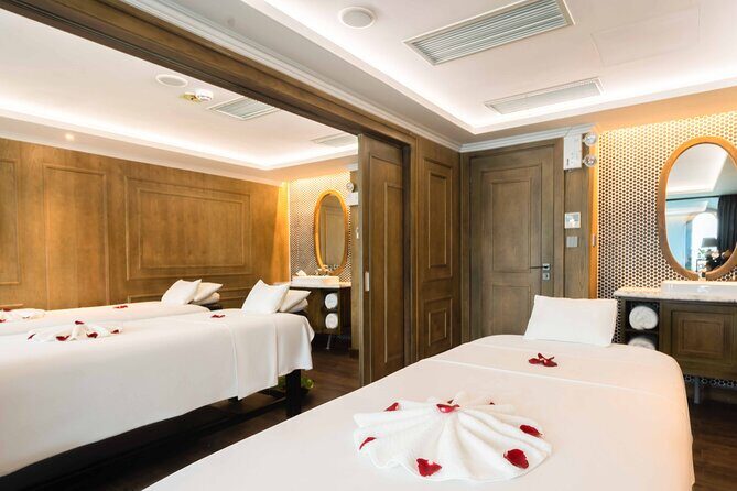 Chill Cruise full-day Explore Halong Bay - Ti Top/Titov Island: a viewpoint plus beach time