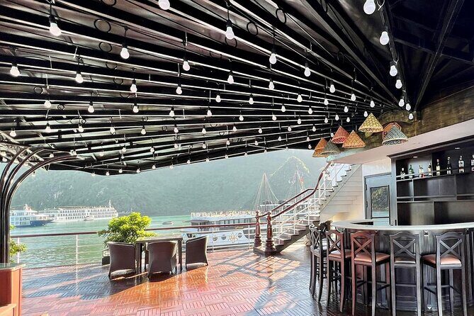 Erina Cruise Lan Ha Bay 2 days 1 night with roundtrip transfer - Staff and service: when names like Cara and Lucas matter