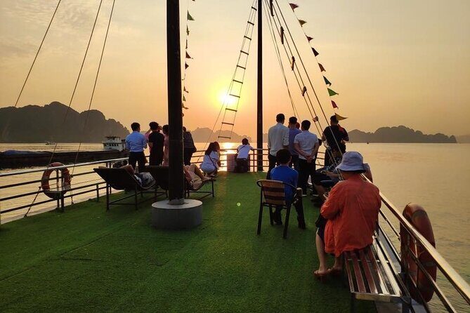 Excursion to Ha Long Bay with Titop Island and kayaking in Luon Cave - Sunset onboard: the snack-and-sip piece you don’t want to miss