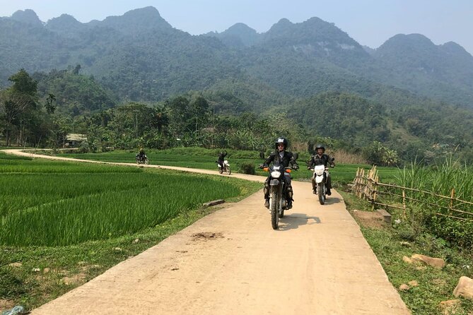 Explore Rice Terrace Pu Luong Ninh Binh Ha Long 4 Days 3 Night - Ha Long Bay on Day 4: Surprise Cave, Luon kayaking, and Titov options