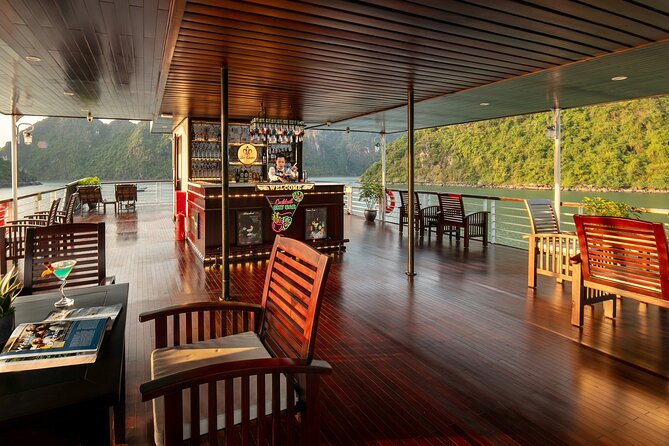 Explore Untouched Bai Tu Long: 2-Day Garden Bay Cruise Journey - Day 2: Tai Chi Sunrise, Breakfast Cruise, and Vung Vieng