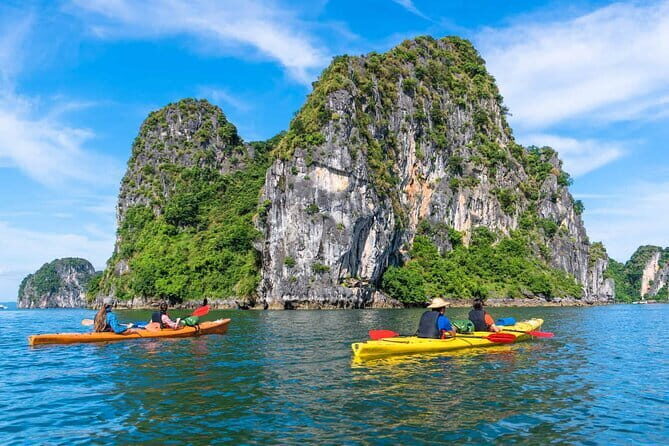 From Hanoi: 1-Day Halong 5-Star Cruises with Big & Small Groups - Halong Bay in a single day: what this cruise really feels like