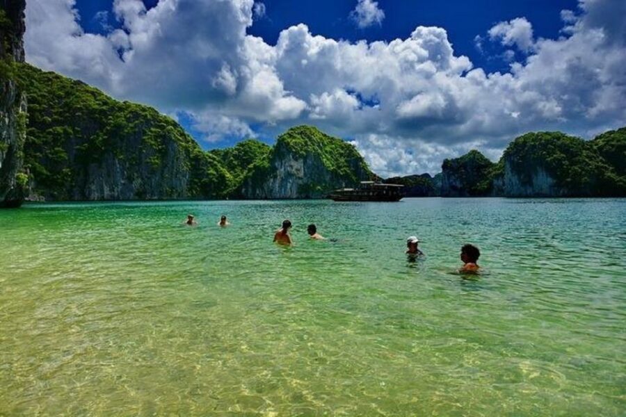 From Hanoi: 2-Day Ha Long Bay Tour with Ninh Binh and Cruise - Mua Cave: the 500 steps and the view you earn