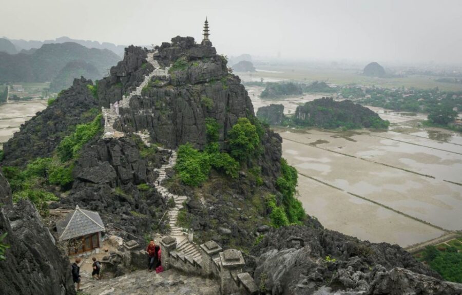From Hanoi: 2-Day Ninh Binh Tour with Ha Long Bay Cruise - Sunset party on deck: wine, fruit, music, and dancing