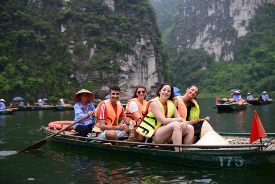 From Hanoi: 3-Day Luxury Tour Ninh Binh & Ha Long Bay Cruise - Should you book this Ninh Binh & Ha Long cruise tour?