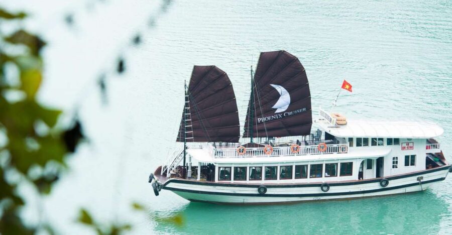 From Hanoi: Halong day trip, Route 2, 6hours, Small group - Sung Sot Cave: the classic stop that needs good timing and decent shoes