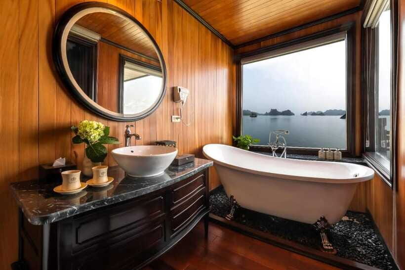 From Hanoi or Ha Long: 2-Day Ha Long Bay & Lan Ha Bay Cruise - Wrapping up: disembark at Tuan Chau Marina