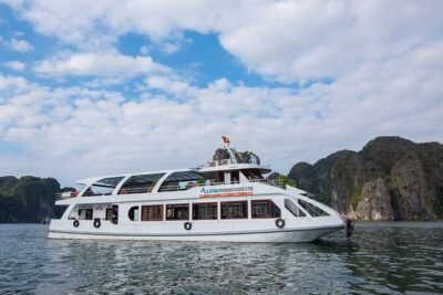 Full Day-All Inclusive: Halong Bay-Lan Ha Bay-Bai Tu Long Bay - Sung Sot Cave and Ti Top Island: The Stops People Plan Around