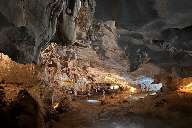 Full Day Explore Bai Tu Long Bay With Cave And Kayaking From Hanoi - Kayaking in Bai Tu Long: active sightseeing without needing to be a pro