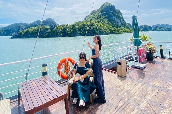 Full Day Private Tour in Halong with Lunch - Ti Top and Sung Sot cave time: classic sights, in a day plan
