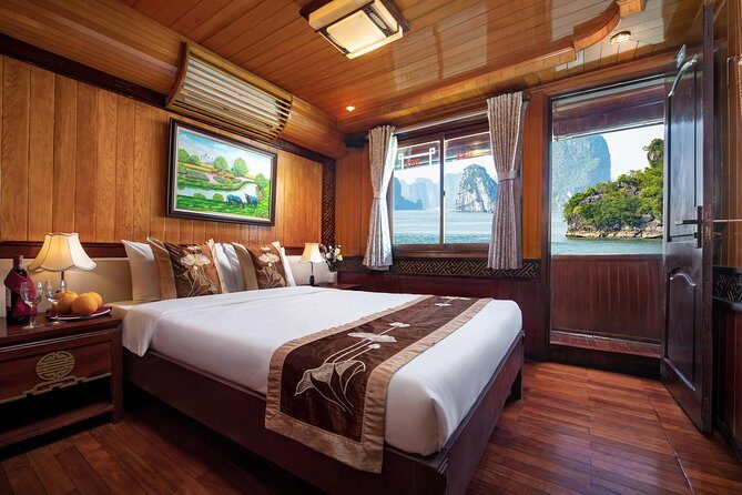 Ha Long Bay 2D1N on 2-star-plus Cruise - Who This Cruise Suits Best (And Who Should Rethink It)