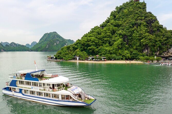 Ha Long Bay Cruise Day Tour-best selling: Included transportation - Hang Luon Cave: kayaking or bamboo boat in the lagoon