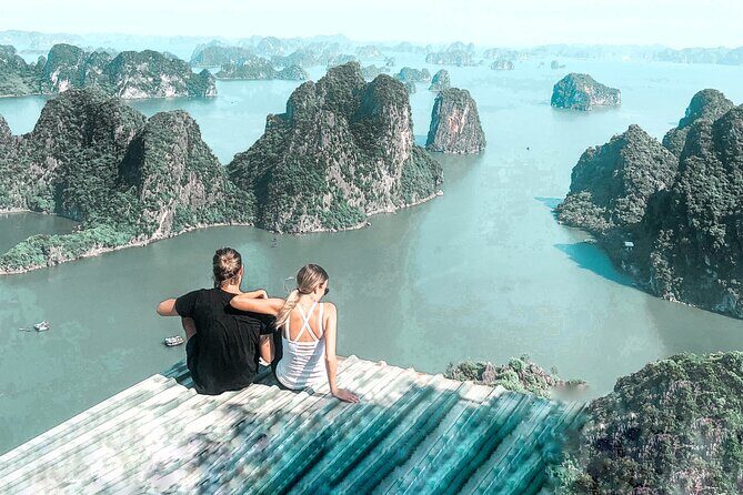 ️ Ha Long Bay Instagram Tour: Most Famous Spots (Private & All-Inclusive) - Key things to know before you go