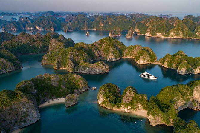 Ha noi: 3D- Halong, Lan ha bay classic cruise, Ninh Binh full day - Key highlights at a glance