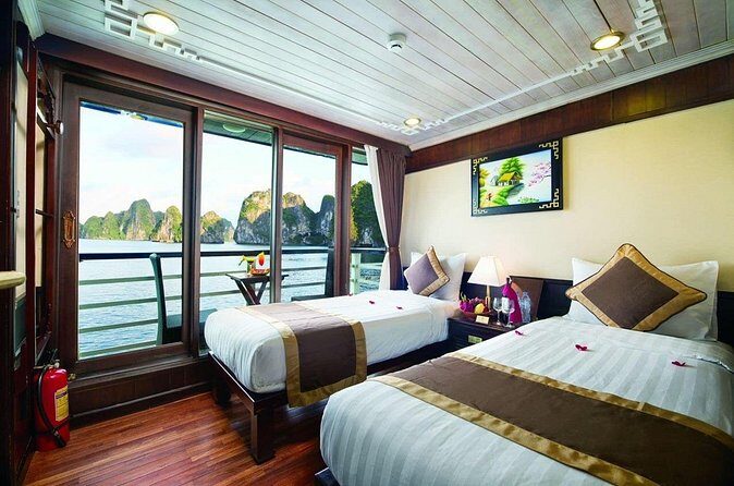 Halong 2D1N with Le Journey/Hera/La Pandora Boutique from Hanoi - Meals, comfort, and the quiet inclusions you’ll notice