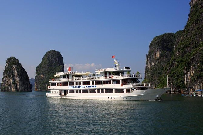 Halong Bay 2 Days 1 Night Cruise - Kayaking and bamboo boats: the best way to slow down on the bay