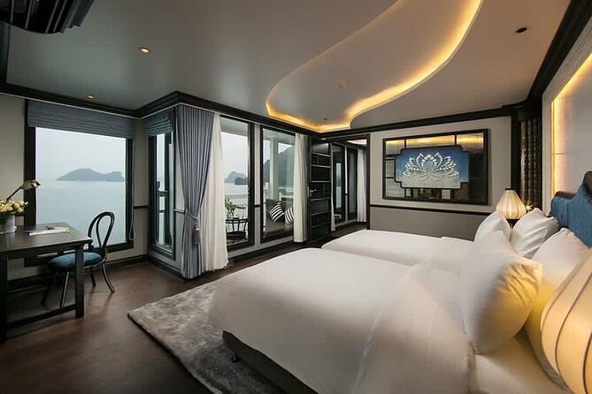 Halong Bay 2D1N Cruise Tour, Full Meals, Caves, Kayak &Transfer - Who should book this Halong Bay 2D1N cruise?