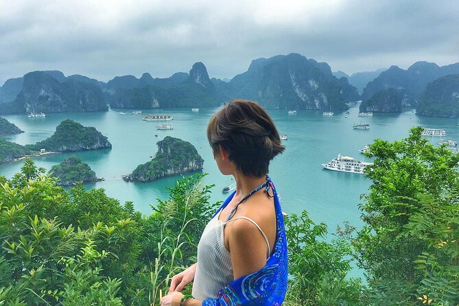Halong Bay 2Days/1Night 4 Star Cruise Included Pick up & Transfer - Your cabin on Sapphire: private balcony and jacuzzi bath as real perks