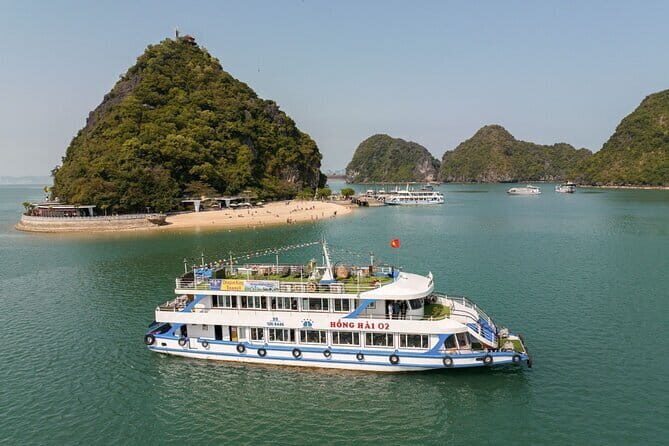 Halong bay 4 hours boat tour from Halong city with 2 caves, kayak - Dau Go Cave: bigger, less fully lit, and more “explore” feeling