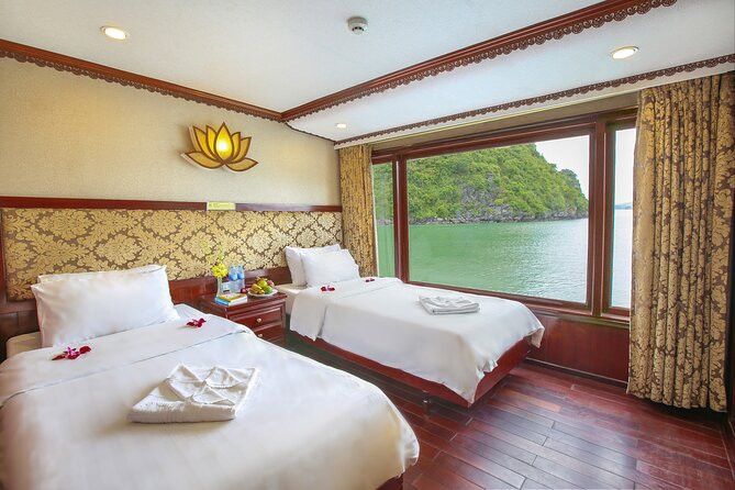 Halong Bay Cruise 3D2N - Kayaking Explorer & Round-trip transfer from Hanoi - Day 3 Caves and Spring Rolls: Surprising Cave Plus Hanoi Return