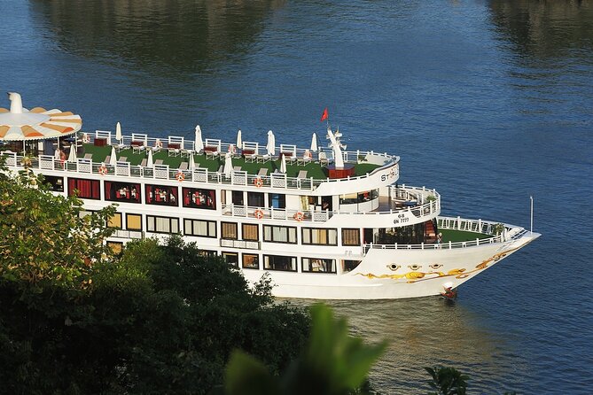 Halong Bay Cruise 3D2N - Kayaking Explorer & Round-trip transfer from Hanoi - Cabins and Comfort: Why En Suite Sleeping Changes the Trip