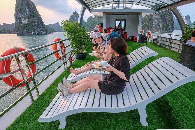 Halong Bay Cruise Luxury Full Day Tours - Who Should Book This One-Day Luxury Halong Bay Cruise?