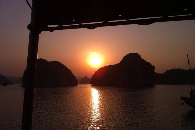 Halong Bay Cruise With Cave, Kayaking, Swimming - Buffet Lunch - Back on the boat, then home to Hanoi