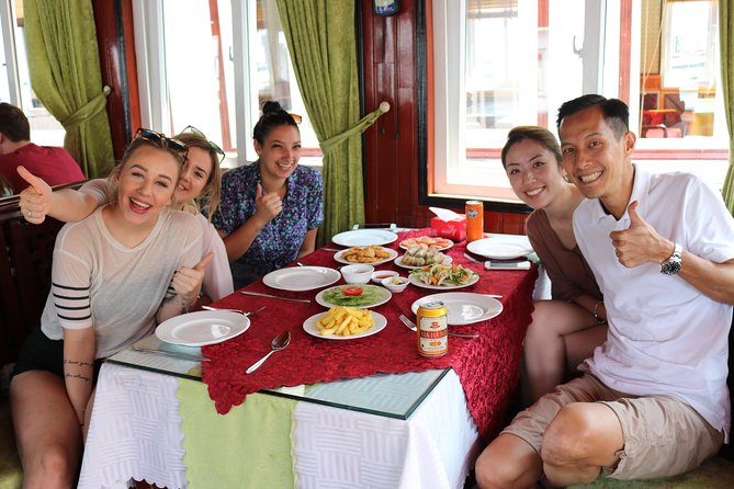 Halong Bay Day Tour Islands, Cave, Kayak. Lunch. All inclusive - Dong Thien Cung (Heavenly Palace Cave): where the day turns wow
