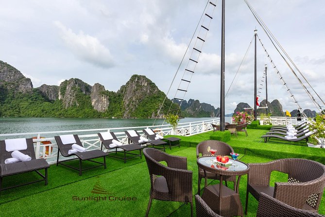 Halong bay deluxe cruise 2 days/ 1 night: kayaking, titop island, surprise cave - Kayaking in Tranquil Lagoons: Quiet Water, Real Scenery Time
