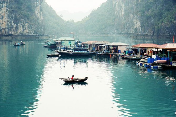 Halong Bay Full-Day - 5.5 Hours On-Boat With Cave And Kayaking - Luon Cave: kayaking or a bamboo boat through the lagoon